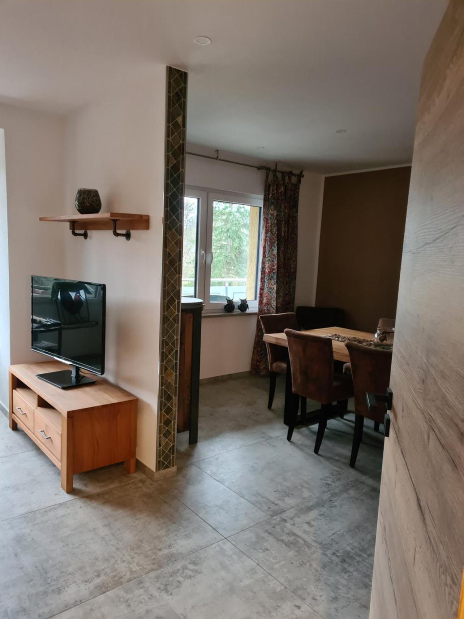 Ferienwohnung Burgblick Pelm Extérieur photo